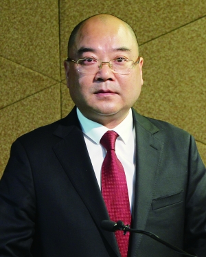 长兼总经理 胡志荣先生华荣科技股份有限公司副总经理兼董事会秘书